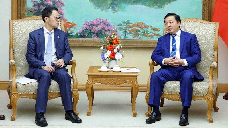 Вице-премьер Чан Хонг Ха принял руководителя Китайской компании коммуникаций и строительства