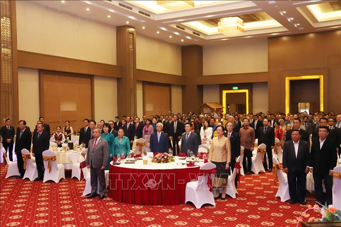 79-я годовщина Победы Августовской революции и Дня независимости 2 сентября всё больше укрепляется дружба между Вьетнамом и Лаосом