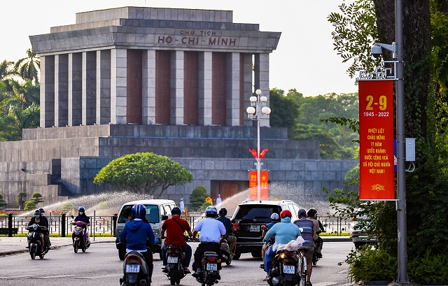 Премьер-министр распорядился усилить безопасность дорожного движения в связи с предстоящим Национальным праздником