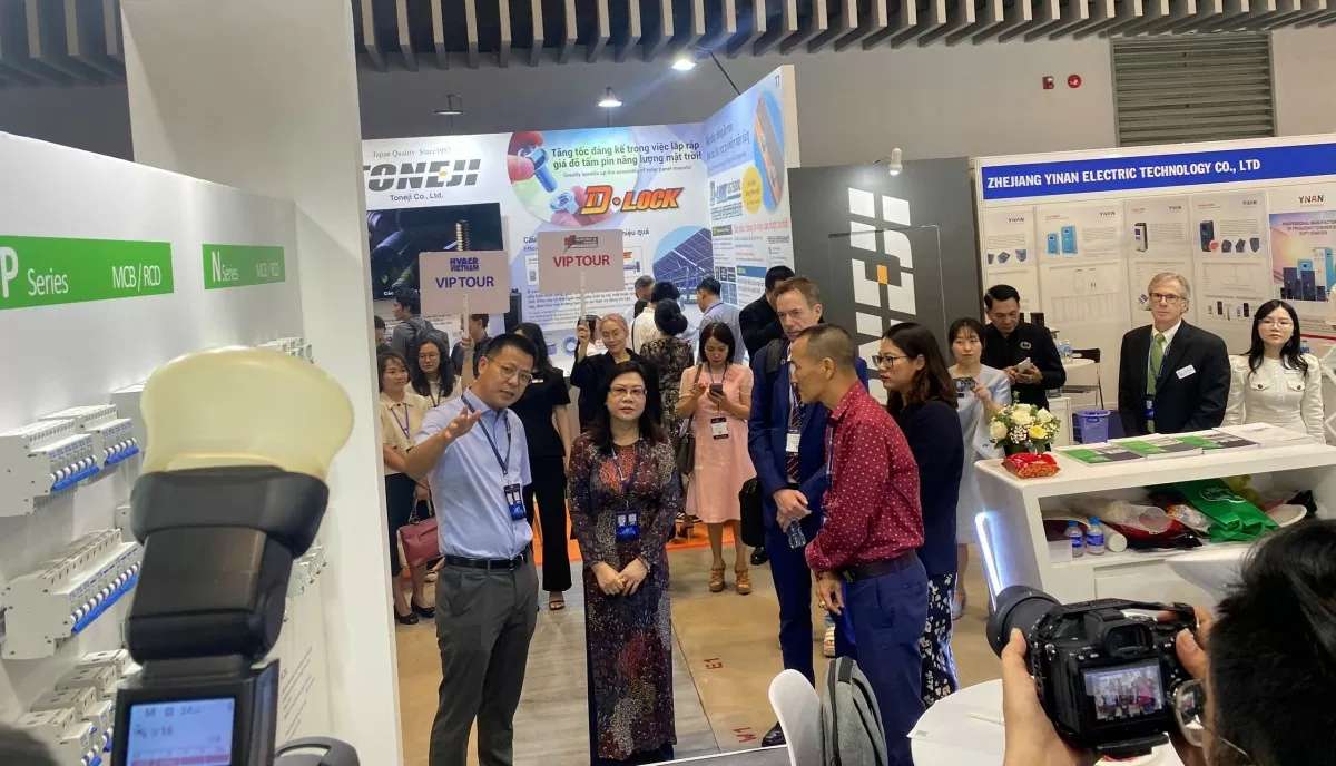 Более 350 экспонентов собрались на 2 международных выставках Electric  Power Vietnam 2024 и HVACR Vietnam 2024