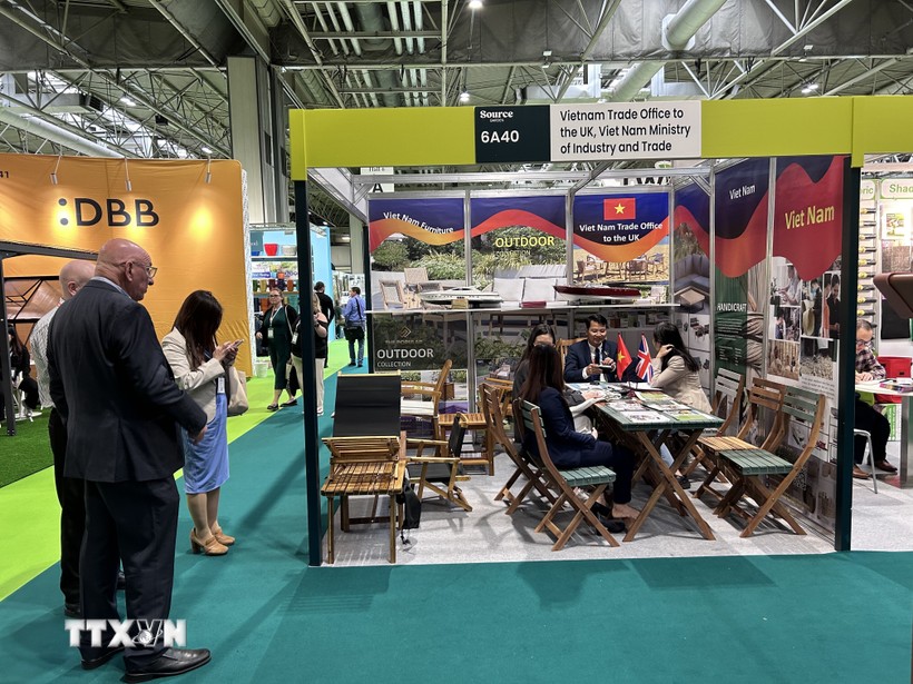 Вьетнамская мебель впервые присутствовала на крупнейшей в Великобритании ярмарке садового экстерьера