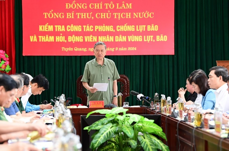Генеральный секретарь ЦК КПВ, Президент То Лам посетил провинцию Туенкуанг
