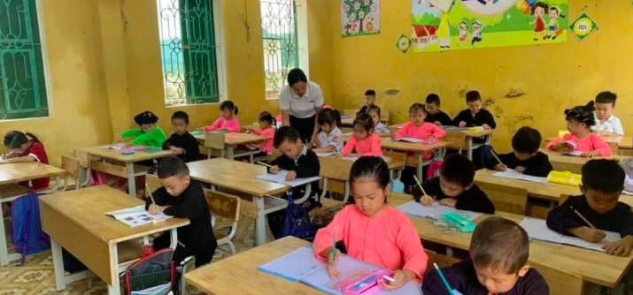 Министерство образования и подготовки кадров Вьетнама предложило отменить или снизить плату за обучение для пострадавших от тайфуна «Яги»