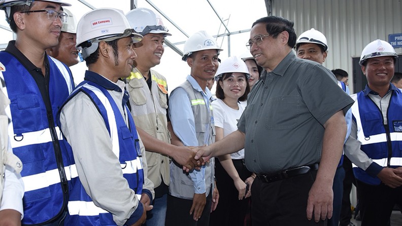 Премьер-министр Фам Минь Тьинь совершил рабочий визит в провинции Бакнинь