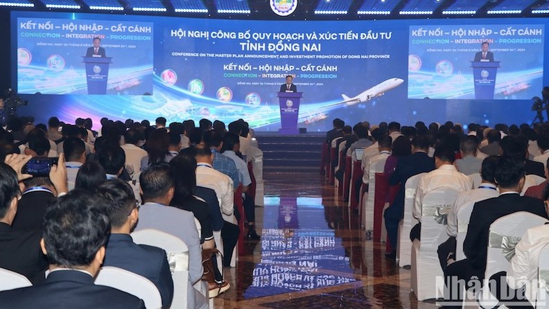 Провинция Донгнай должна быть пионером в развитии синхронной инфраструктуры и инноваций