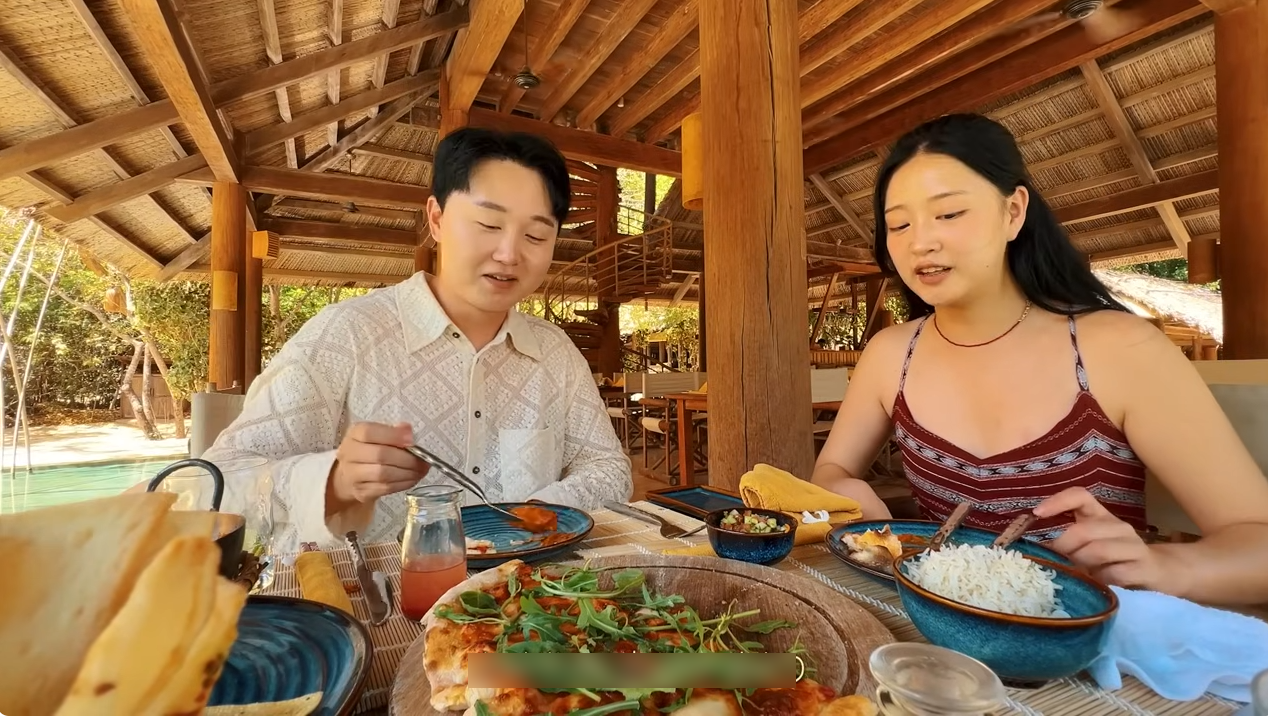 Южнокорейские туристы любят морской курорт Нячанг