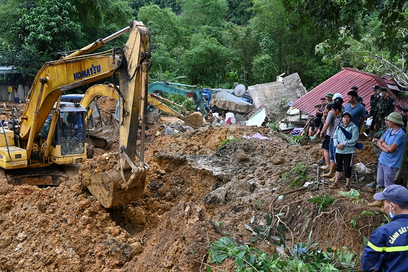 Усилия по восстановлению транспортного сообщения в Хазянге