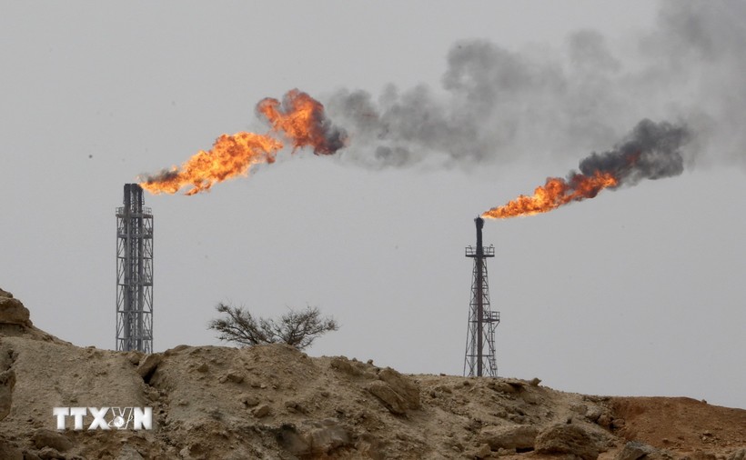 Комитет ОПЕК+ не стал рекомендовать изменение параметров сделки по сокращению нефтедобычи