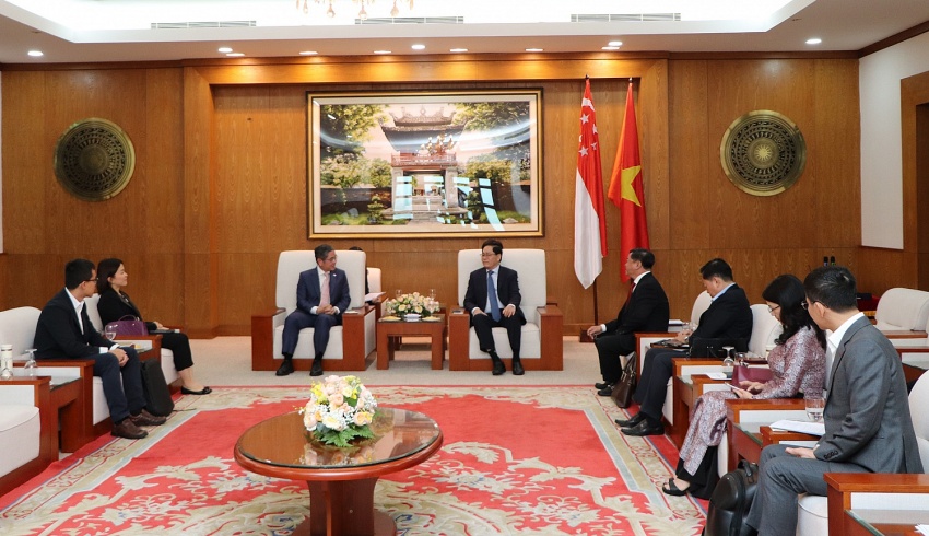 Сингапур желает сотрудничать с Бариа-Вунгтау по развитию энергии морского ветра