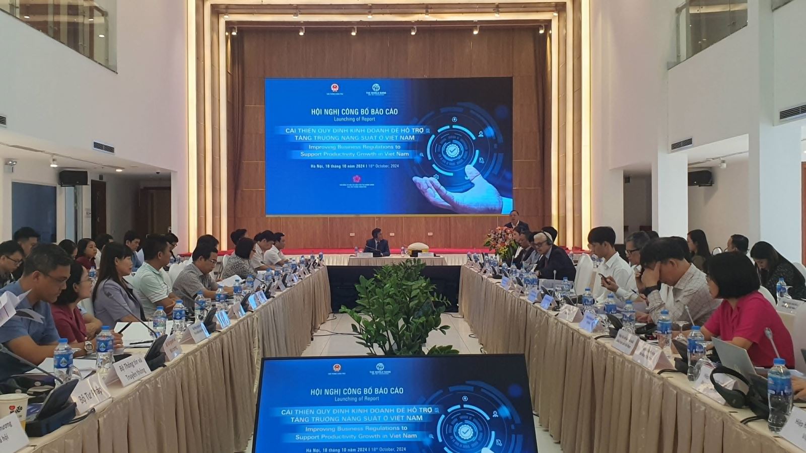 Для достижения статуса страны с высоким уровнем доходов Вьетнаму необходимо ускорить рост производительности