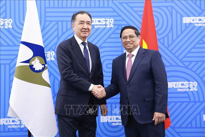 Премьер-министр Фам Минь Тинь принял председателя Коллегии Евразийской экономической комиссии Бакытжана Сагинтаева