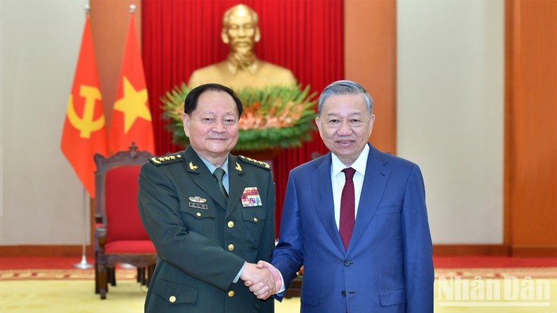 Дальнейшее повышение политического доверия между армиями Вьетнама и Китая