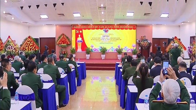 Великая жертва вьетнамской армии и народа навсегда останется в сердце лаосского народа