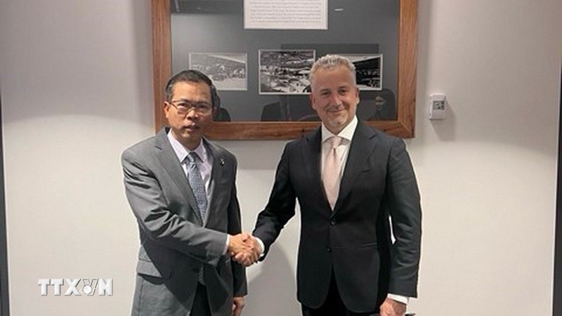 Наблюдается прогресс в оборонном сотрудничестве между Австралией и Вьетнамом