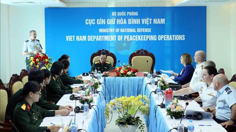 Содействие участию женщин-военнослужащих в миротворческой деятельности