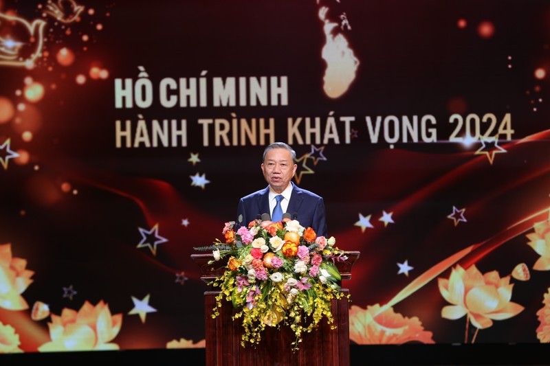 Превращение изучения и следования идеологии, нравственности и стилю Дядюшки Хо в культурную потребность