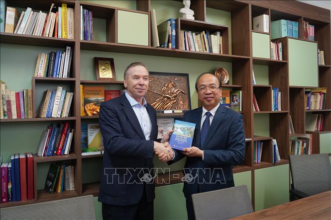 Содействие сотрудничеству между исследовательскими учреждениями Вьетнама и РФ