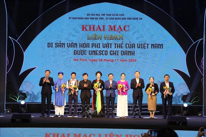 Открылся фестиваль внесенных в список ЮНЕСКО объектов нематериального культурного наследия Вьетнама