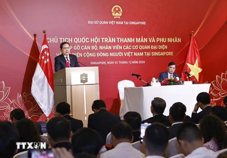 Поддержание солидарности, строительство все более стабильного и развитого сообщества вьетнамцев