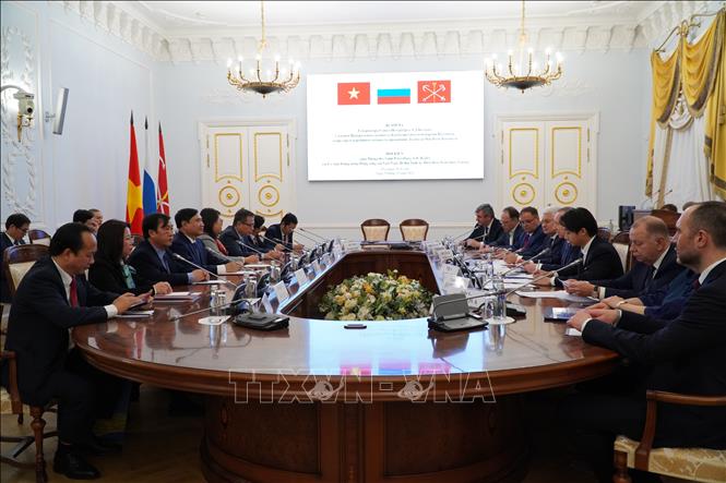 Провинция Дьенбьен подписала соглашение о сотрудничестве с Санкт-Петербургом