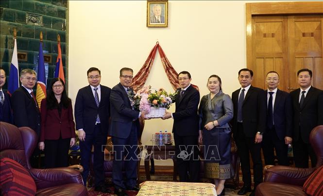 Посольство Вьетнама в РФ поздравило Лаос с 49-м Днём независимости Лаосской Народно-Демократической Республики