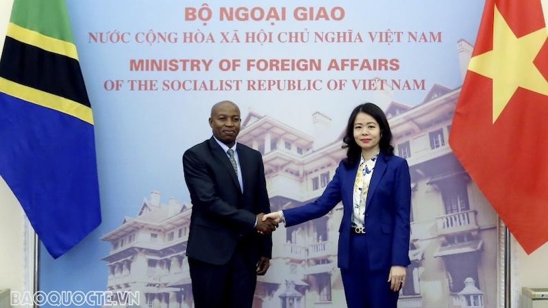 МИД Вьетнама и Танзании провели 1-е политические консультации