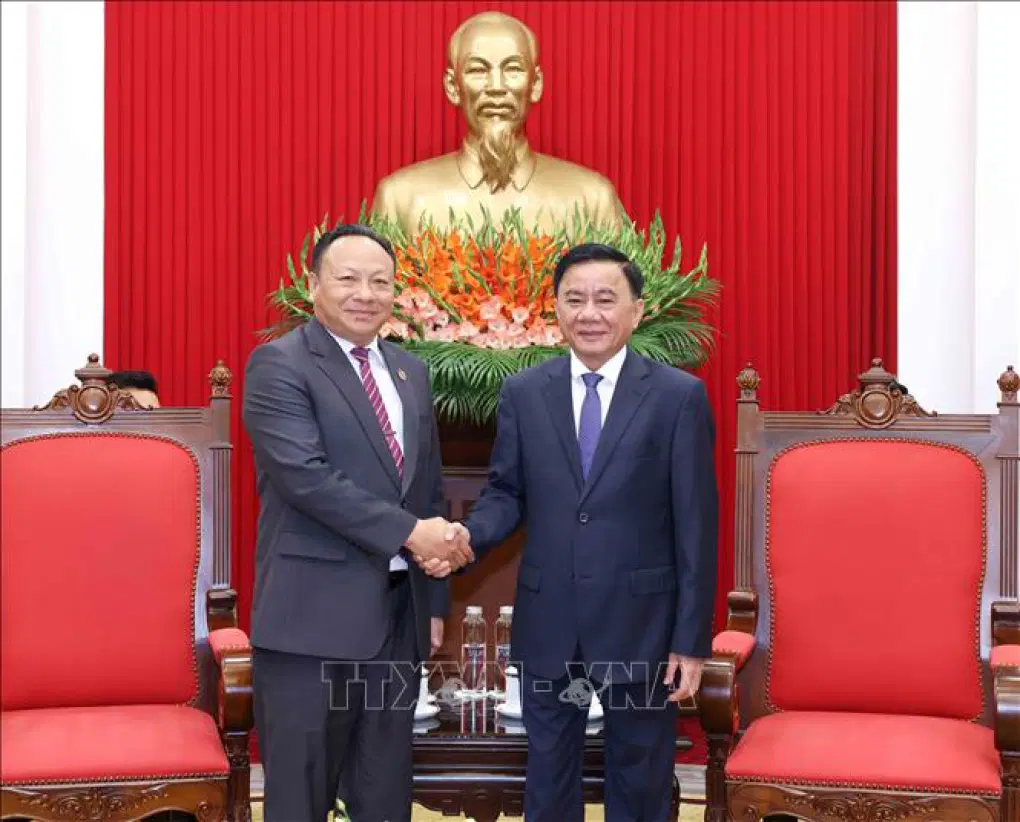 Товарищ Чан Кам Ту принял делегацию ЦК Лаосского народно-революционного союза молодежи