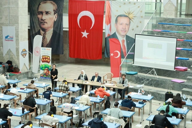 Вьетнамская спортсменка стала чемпионкой мира по ментальным картам