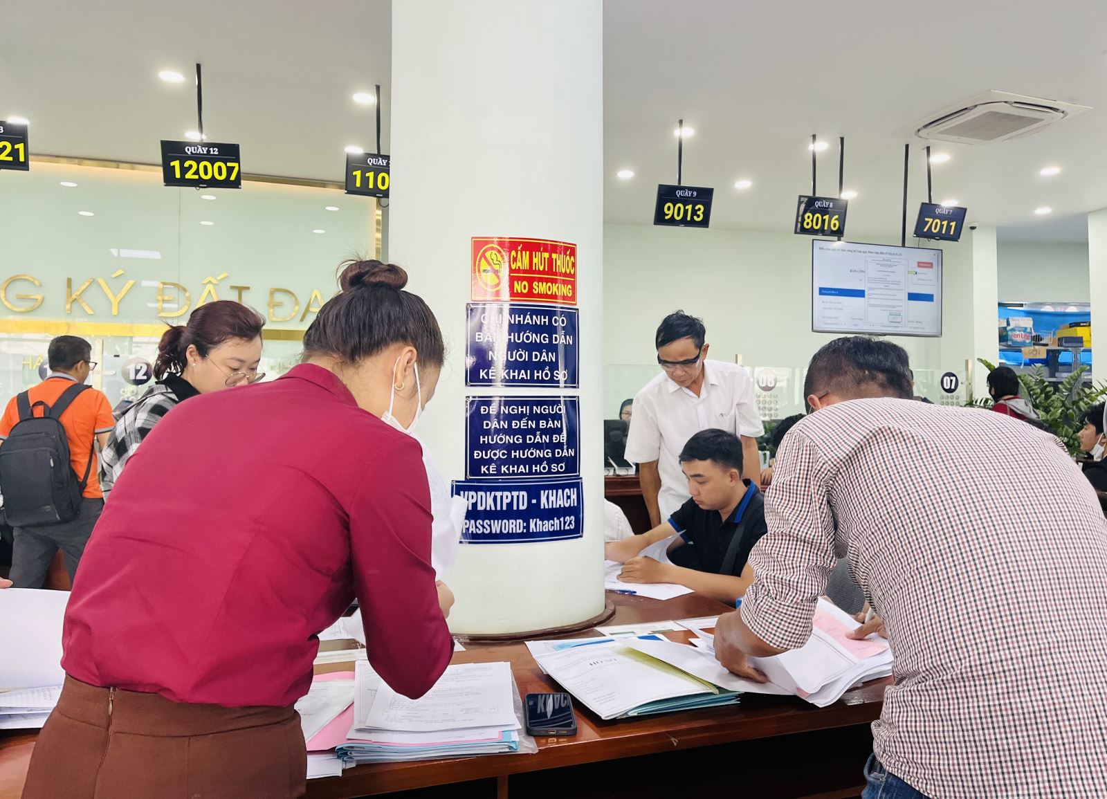 Город Хошимин выделит почти 175 миллиардов донгов на поддержку и компенсацию потерь кадров в рамках оптимизации госаппарата