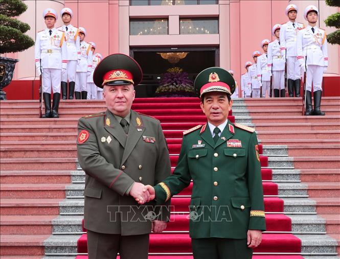 Министр обороны Республики Беларусь находится с официальным визитом во Вьетнаме