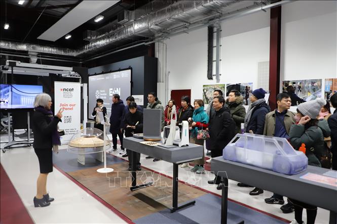 Вьетнам и Великобритания обменялись опытом оценки воздействия научных исследований