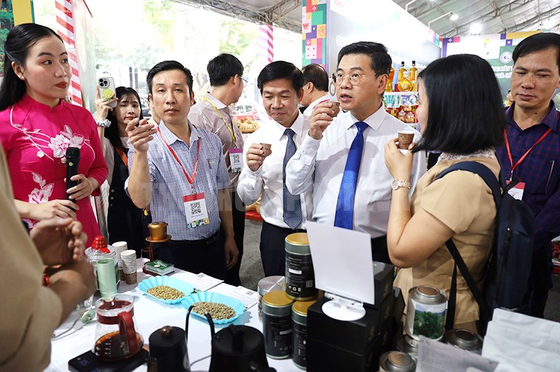 Программа «Квинтэссенция ремесленных деревень и региональных специалитетов в 2024 году» возможность открыть для