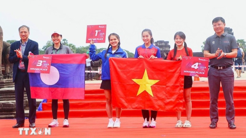 «Viettel Marathon» 2024 г распространил дух спорта и усилил связи между тремя странами Индокитая