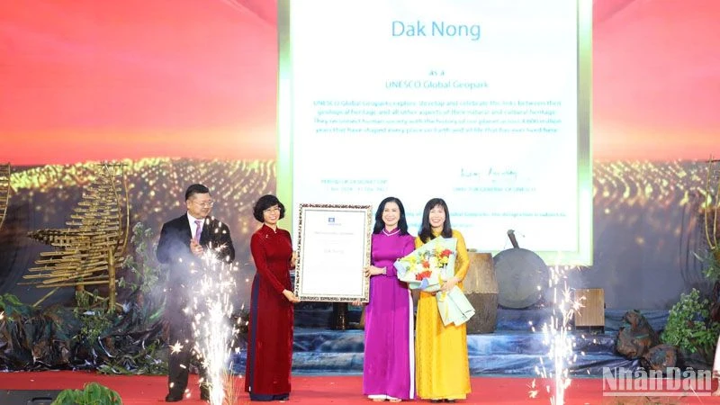Дакнонг во второй раз получил статус Глобального геопарка ЮНЕСКО