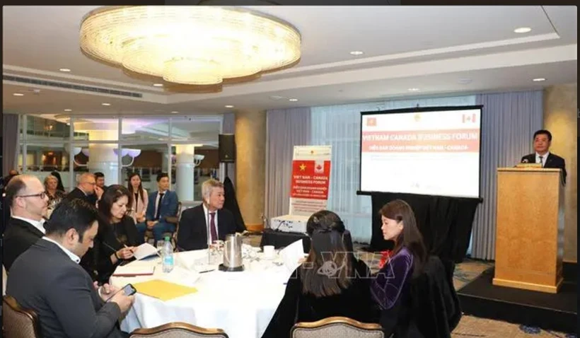 Вьетнам и Канада укрепляют связи в производственном и энергетическом секторах
