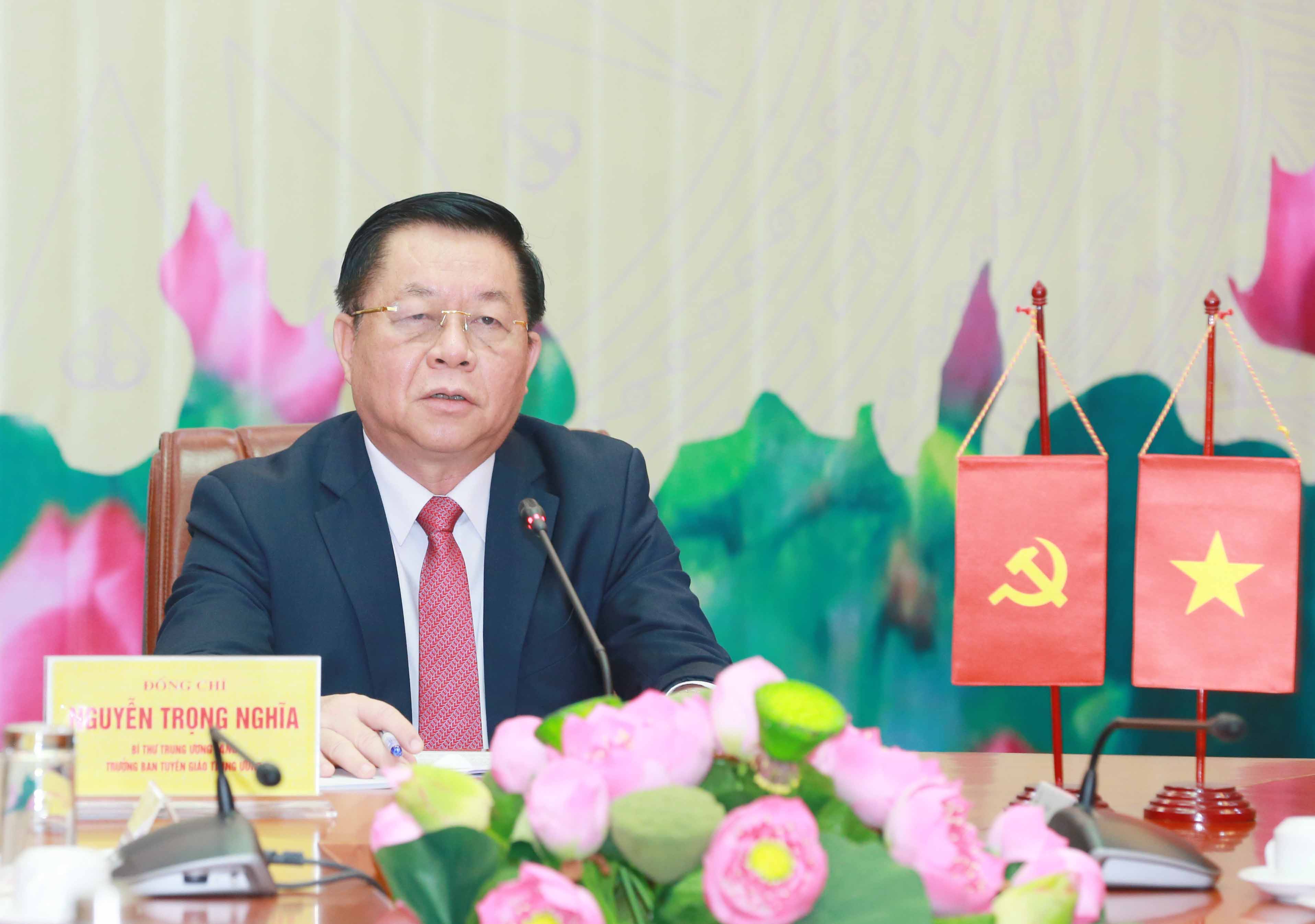 Vietnam y China impulsan la cooperación en materia de propaganda y educación
