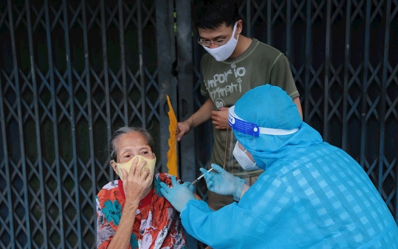 Primer distrito de Ciudad de Ho Chi Minh que anuncia el control de la epidemia de COVID-19