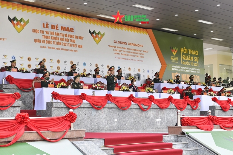 ​

Clausura de los concursos Francotirador y Zona de emergencia en Hanói