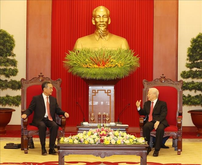 Consolidar la amistad y la confianza política entre Vietnam y China