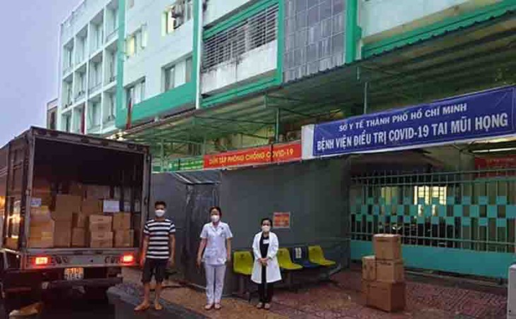 Ciudad Ho Chi Minh recibe más apoyo sanitario contra la COVID-19