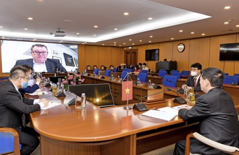 Vietnam y Nueva Zelanda fortalecen la cooperación económica y financiera