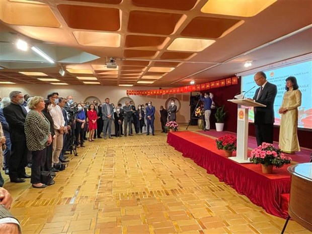 Vietnam y Francia refuerzan sus relaciones diplomáticas