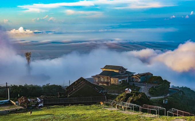 Un viaje de exploración a Mau Son