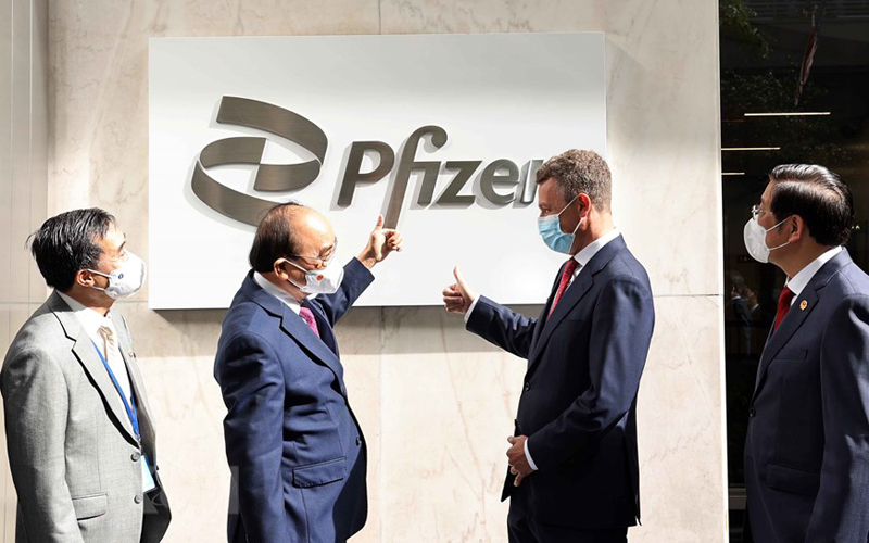 Vietnam recibirá treinta y un millones de dosis de vacuna Pfizer contra la COVID-19
