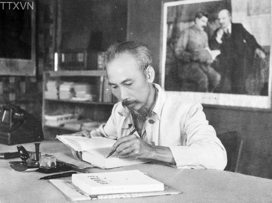 Lucha contra el individualismo cuestión central del trabajo de construcción del Partido