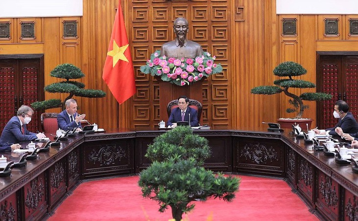 Vietnam y Reino Unido abogan por aprovechar oportunidades del acuerdo de libre comercio bilateral