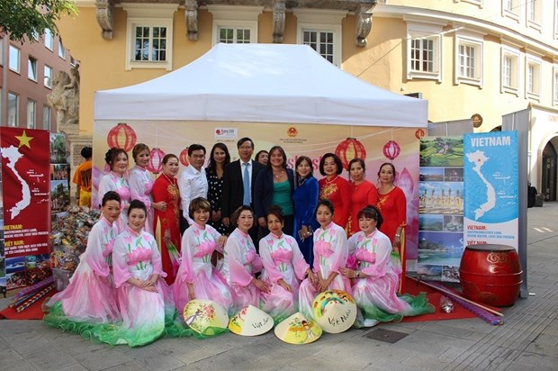 Vietnam deja su impronta en un festival multicultural en Baviera