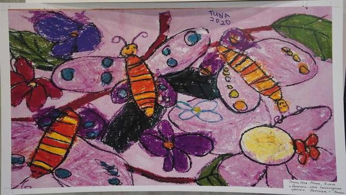 Dos hermanas vietnamitas ganan el Gran Premio en el concurso internacional de dibujo infantil