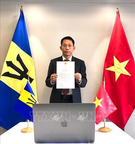 Vietnam y Barbados fomentan la cooperación