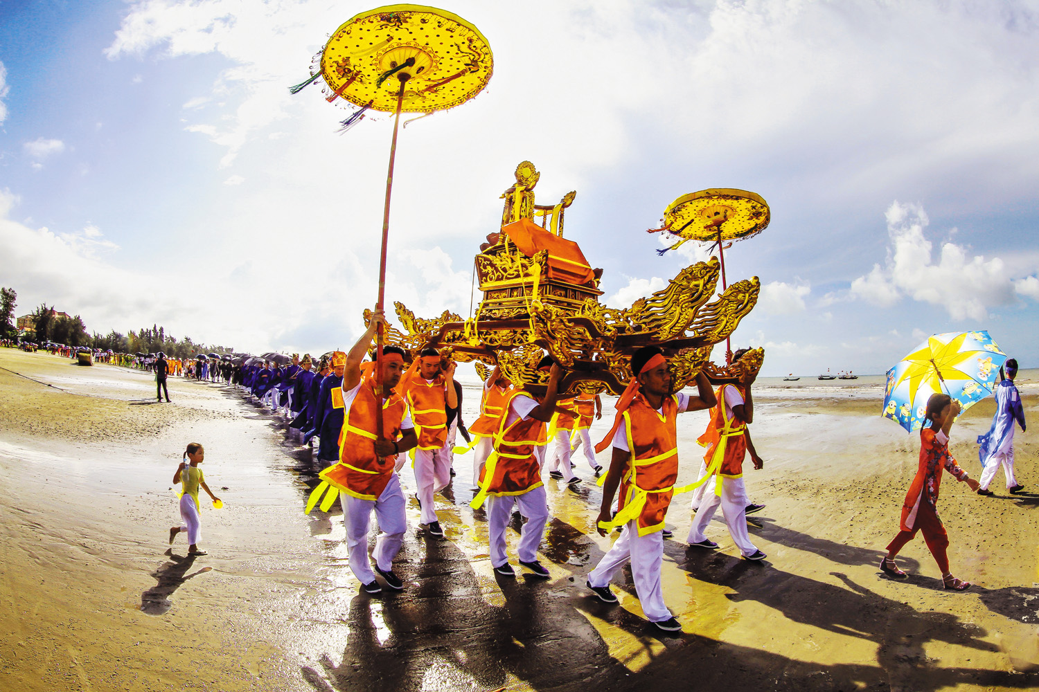 Quang Ninh  pasado, presente y futuro